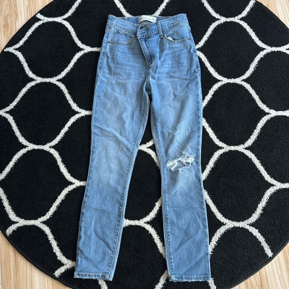 abercrombie high rise jeans - Picture 1 of 3